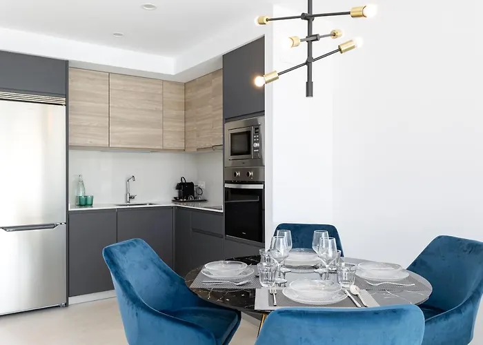 Caleyro Boutique - Parking Incluido Appart hôtel