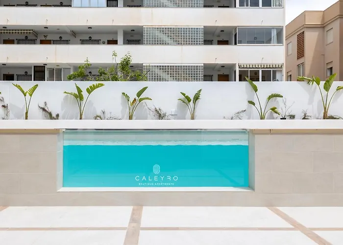 Caleyro Boutique - Parking Incluido 4* Fuengirola