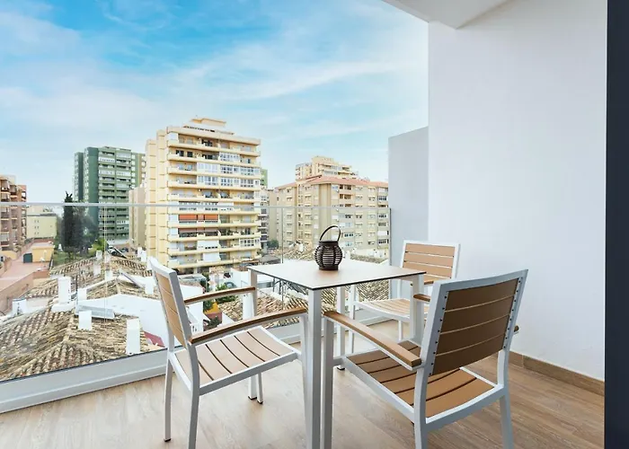 Caleyro Boutique - Parking Incluido 4*