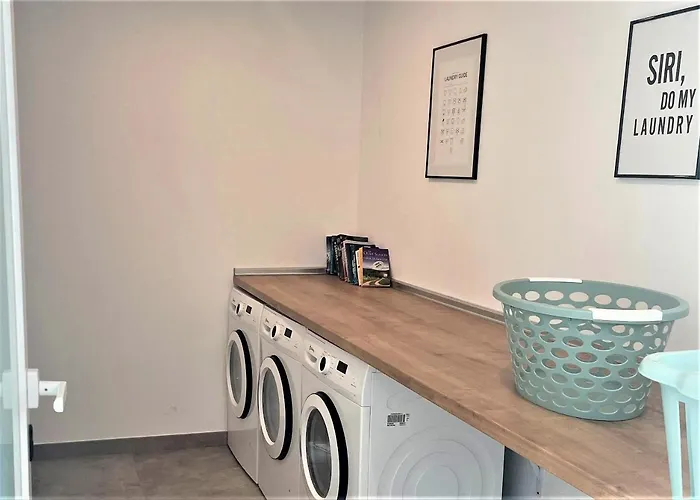 Caleyro Boutique - Parking Incluido