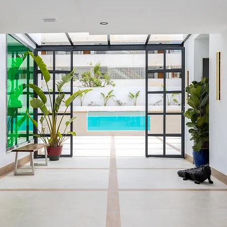 Ξενοδοχείο με διαμερίσματα Caleyro Boutique - 